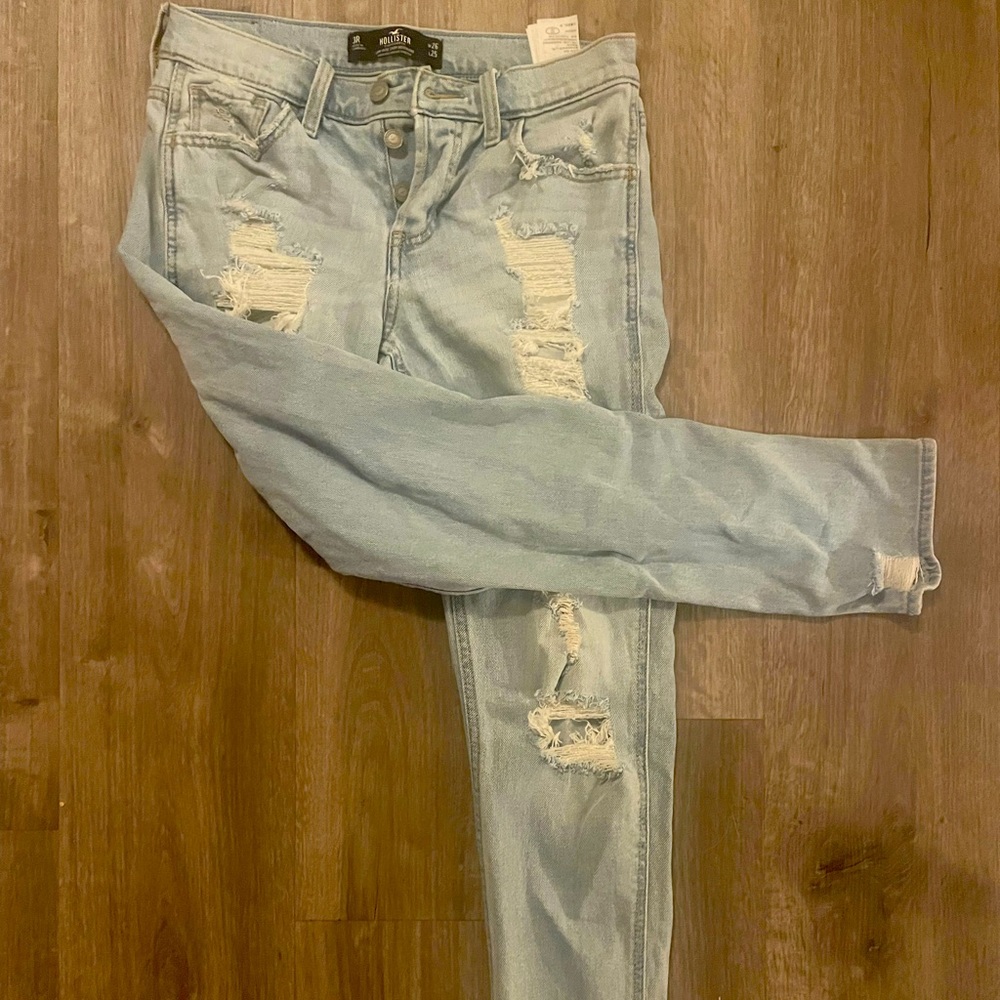 Hollister Destroyed boyfriend jeans. Size 3.